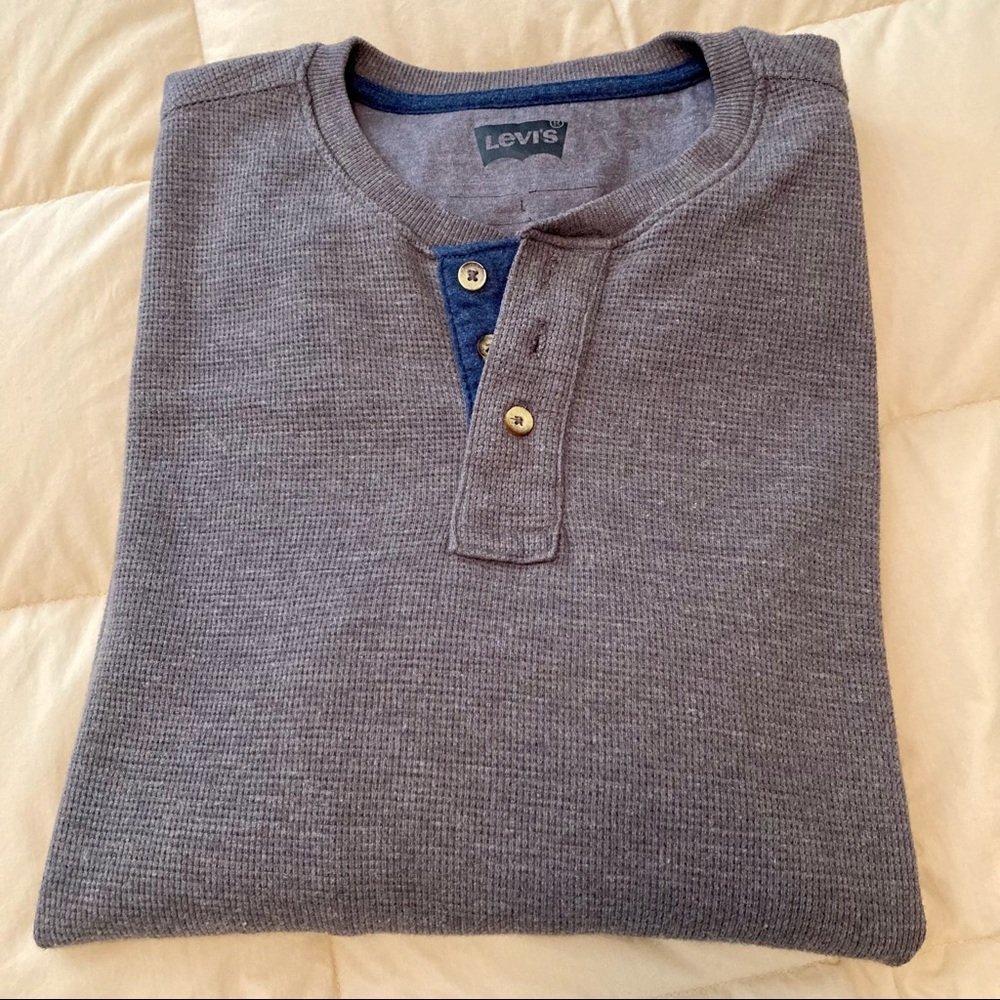 Levi’s Waffle Knit Thermal Henley Tee Shirt Size L